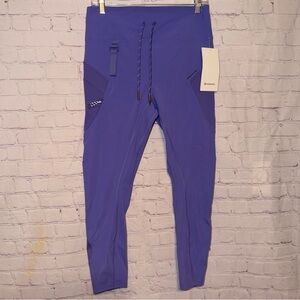 NWT Lululemon Cargo Super-High-Rise Hiking Tight 25" size 12 CHAI CHARGED INDIGO